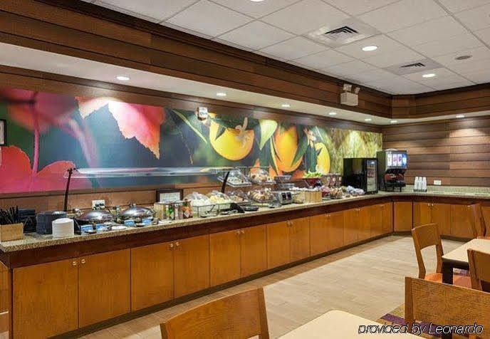 伊丽莎白城费尔菲尔德酒店 外观 照片